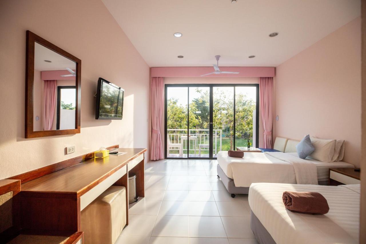 Quarto Deluxe com 2 Camas de Solteiro